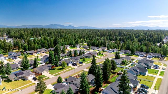5802 W Joss LN, Spirit Lake, ID 83869