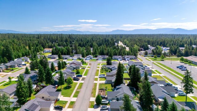 5802 W Joss LN, Spirit Lake, ID 83869