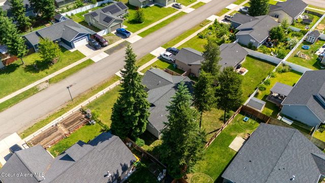 5802 W Joss LN, Spirit Lake, ID 83869