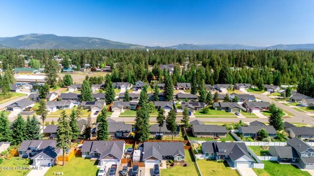 5802 W Joss LN, Spirit Lake, ID 83869