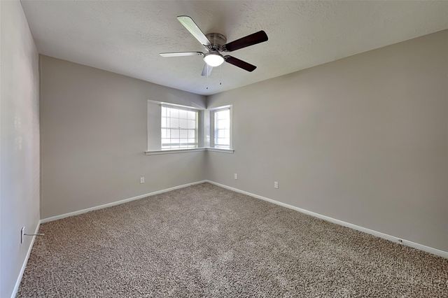 1954 Round Spring Drive, Humble, TX 77339
