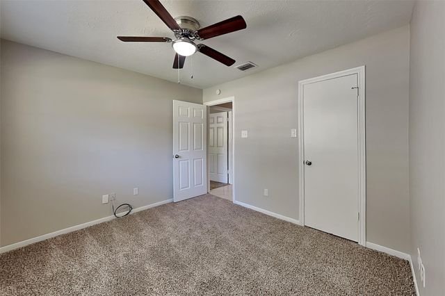 1954 Round Spring Drive, Humble, TX 77339