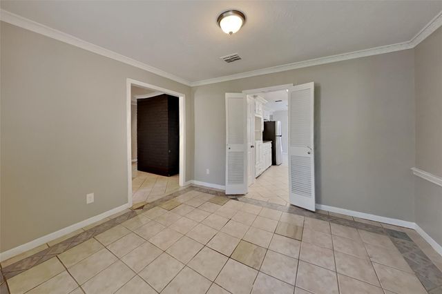 1954 Round Spring Drive, Humble, TX 77339