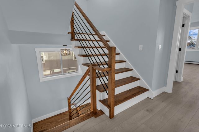 10 5th Street, Highlands, NJ 07732