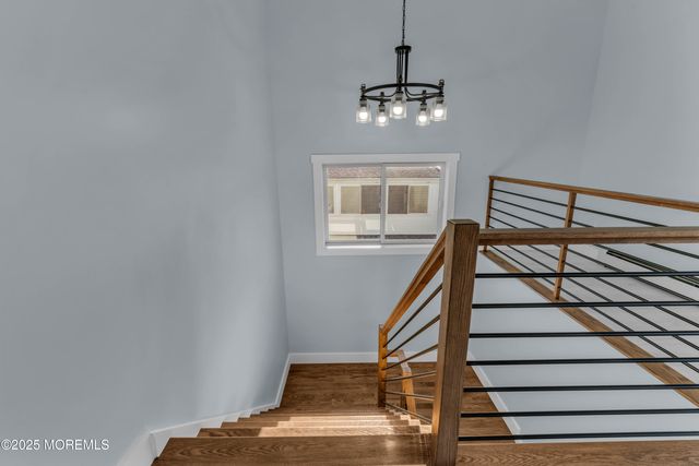 10 5th Street, Highlands, NJ 07732