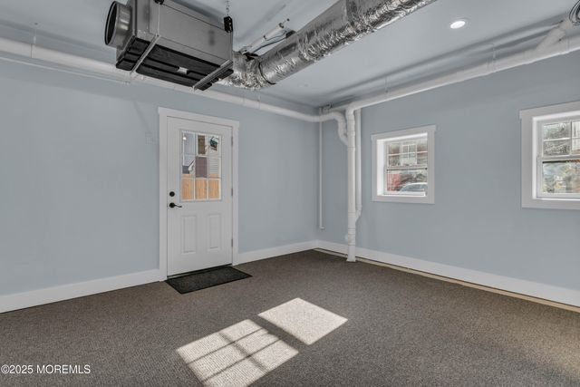 10 5th Street, Highlands, NJ 07732