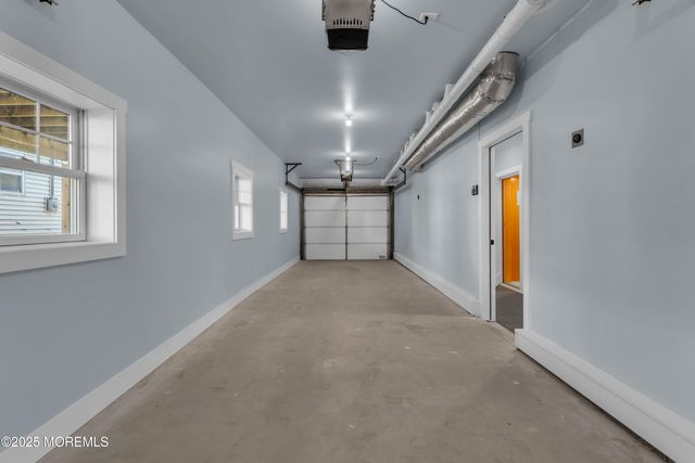 10 5th Street, Highlands, NJ 07732