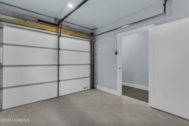 10 5th Street, Highlands, NJ 07732