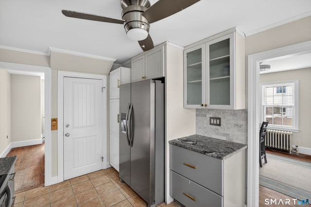 34 Harland Place, Norwich, CT 06360