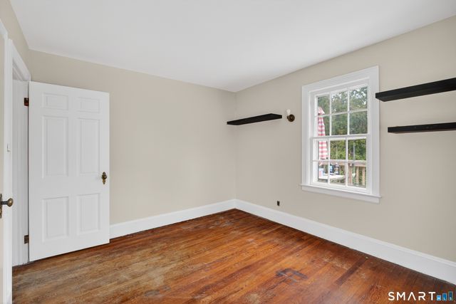 34 Harland Place, Norwich, CT 06360