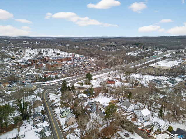 34 Harland Place, Norwich, CT 06360