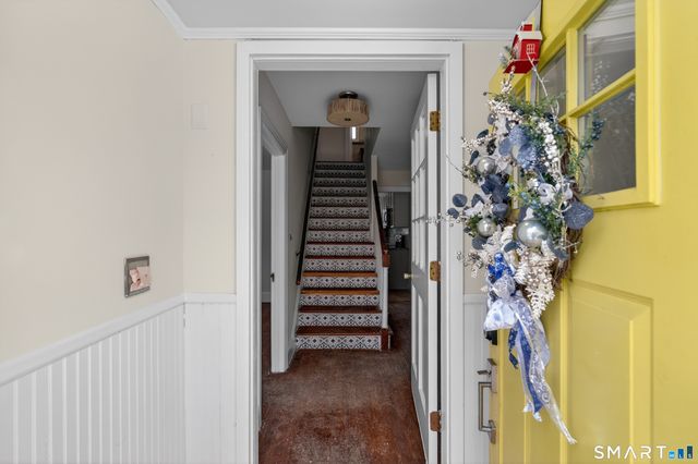 34 Harland Place, Norwich, CT 06360