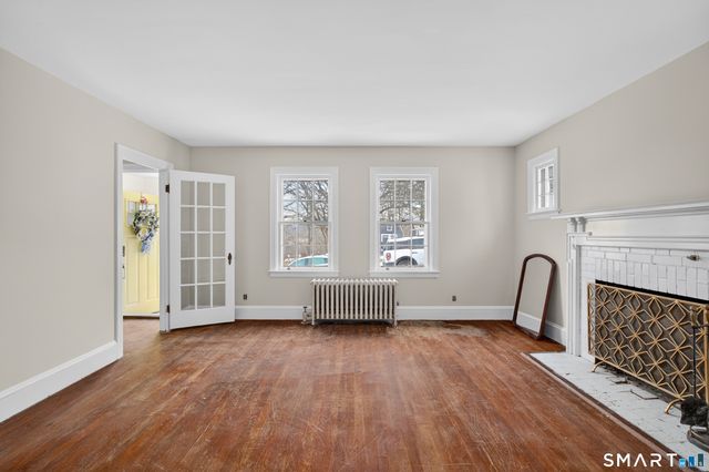 34 Harland Place, Norwich, CT 06360