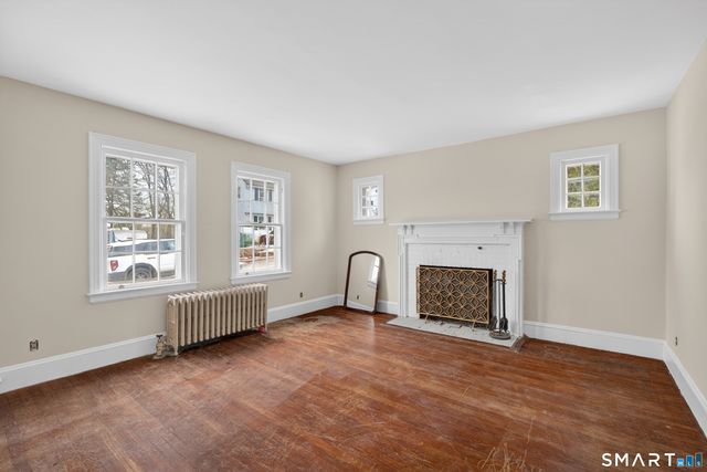 34 Harland Place, Norwich, CT 06360