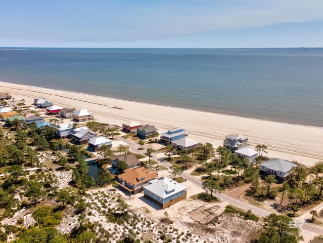 332 Audubon Place, Dauphin Island, AL 36528