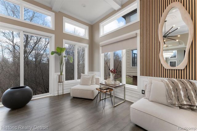 5695 N Branford Drive, West Bloomfield, MI 48322