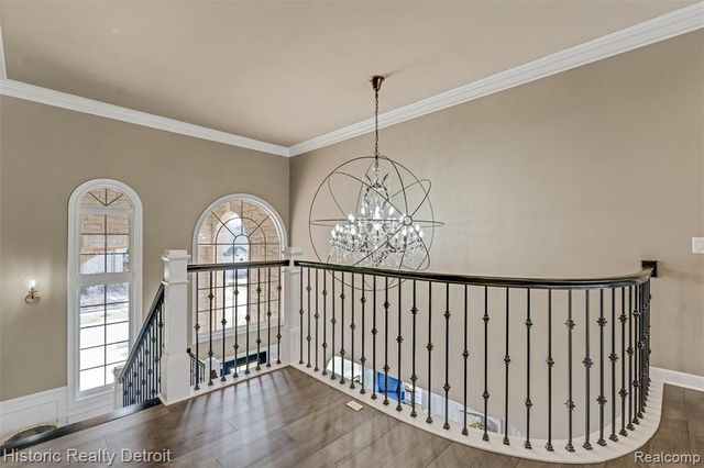 5695 N Branford Drive, West Bloomfield, MI 48322