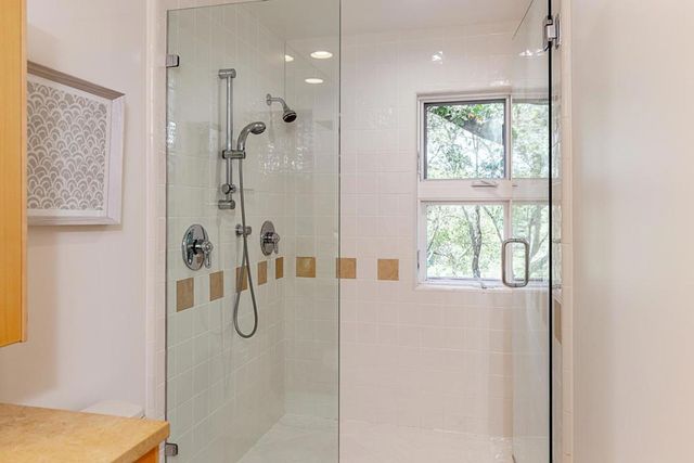 35 Neuman Lane, Woodside, CA 94062
