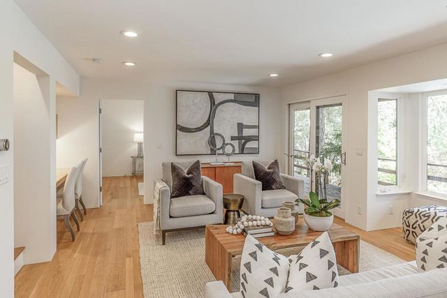 35 Neuman Lane, Woodside, CA 94062