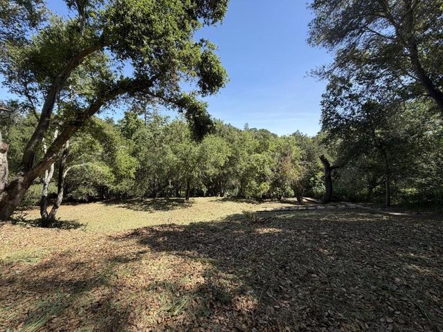 35 Neuman Lane, Woodside, CA 94062