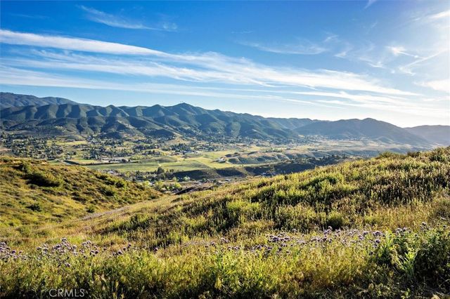 48725 Shallow Springs Road N, Leona Valley, CA 93551
