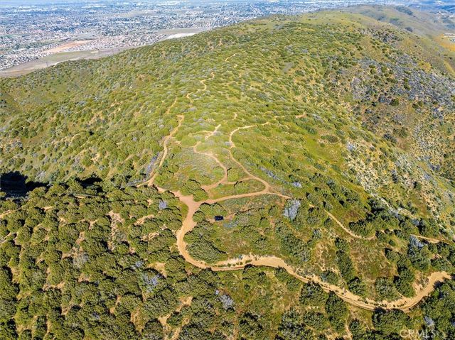 48725 Shallow Springs Road N, Leona Valley, CA 93551