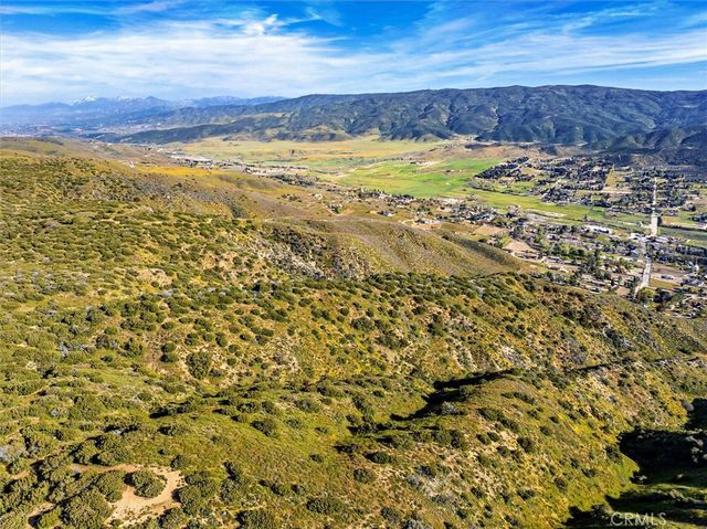 48725 Shallow Springs Road N, Leona Valley, CA 93551