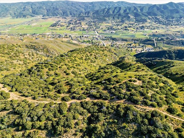 48725 Shallow Springs Road N, Leona Valley, CA 93551
