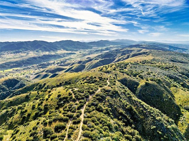 48725 Shallow Springs Road N, Leona Valley, CA 93551