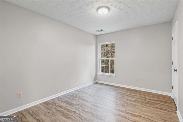 3852 Shenfield Drive, Union City, GA 30291