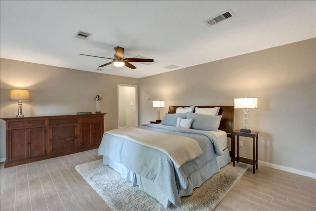 2631 Baycrest Drive, Houston, TX 77058
