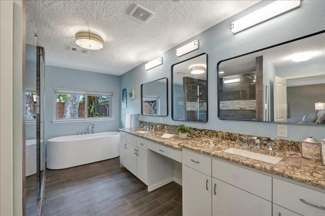 2631 Baycrest Drive, Houston, TX 77058