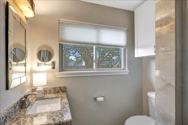 2631 Baycrest Drive, Houston, TX 77058