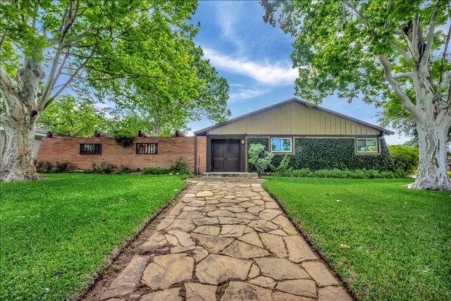 2631 Baycrest Drive, Houston, TX 77058