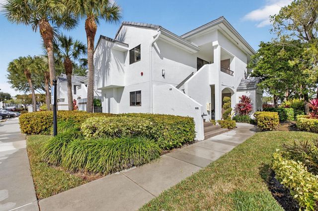 7320 Clunie Place 13906, Delray Beach, FL 33446
