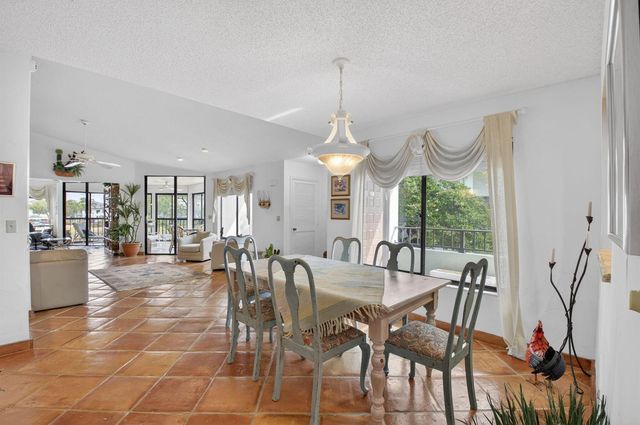 7320 Clunie Place 13906, Delray Beach, FL 33446