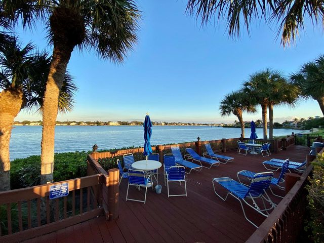 7030 Half Moon Circle 216, Hypoluxo, FL 33462