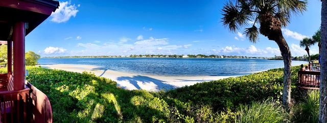 7030 Half Moon Circle 216, Hypoluxo, FL 33462