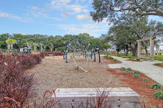 345 Longshore Street 942, Charleston, SC 29492