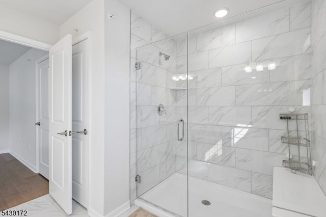 1 Periwinkle Ln, Warren Twp., NJ 07059
