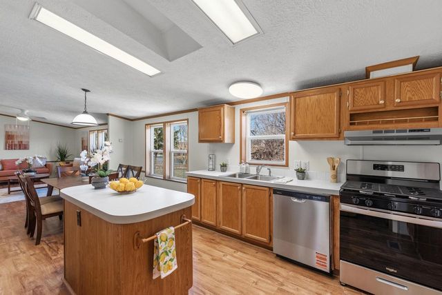W8418 Hemlock ROAD, Beaver Dam, WI 53916
