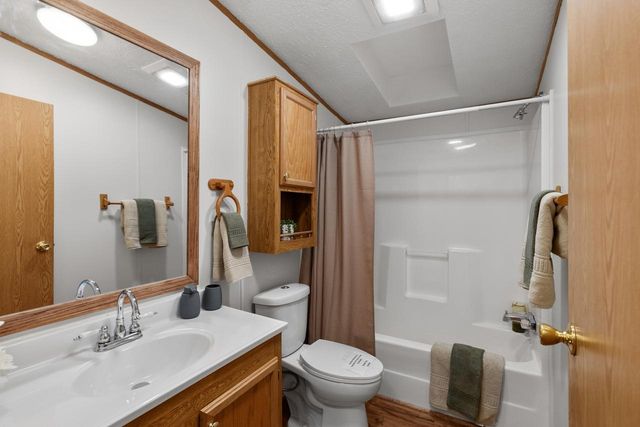 W8418 Hemlock ROAD, Beaver Dam, WI 53916