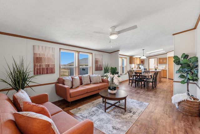 W8418 Hemlock ROAD, Beaver Dam, WI 53916