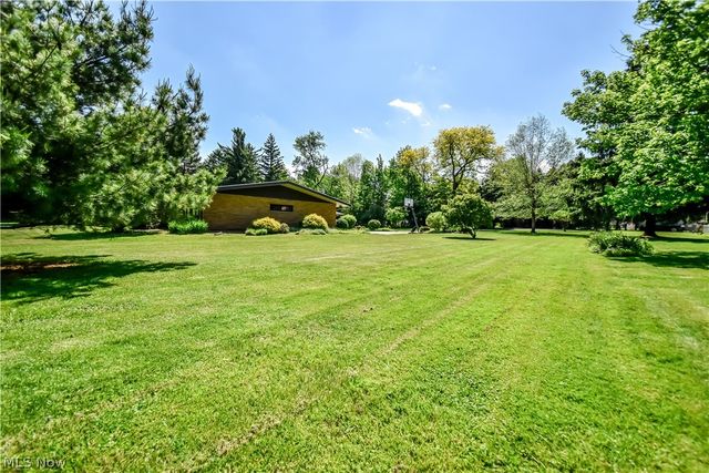 28833 Clark Drive, Wickliffe, OH 44092