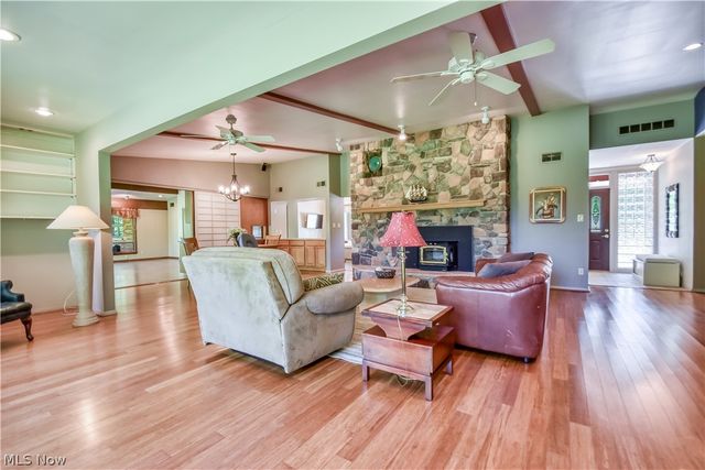 28833 Clark Drive, Wickliffe, OH 44092