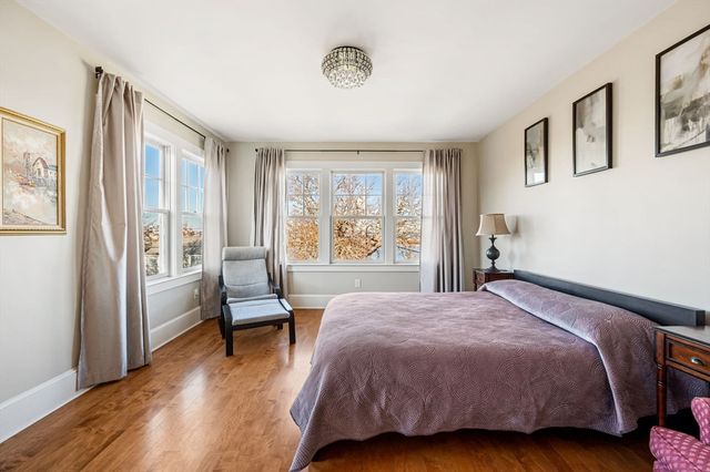 77 Salisbury Street, Hull, MA 02045