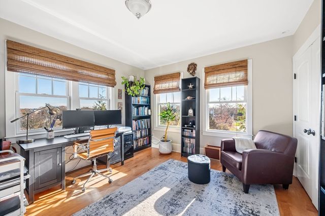 77 Salisbury Street, Hull, MA 02045