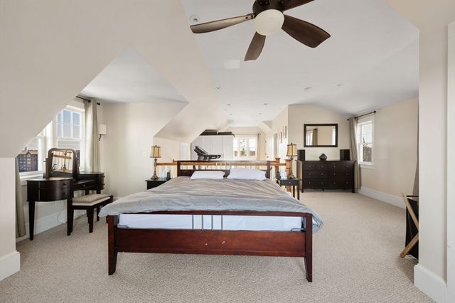 77 Salisbury Street, Hull, MA 02045
