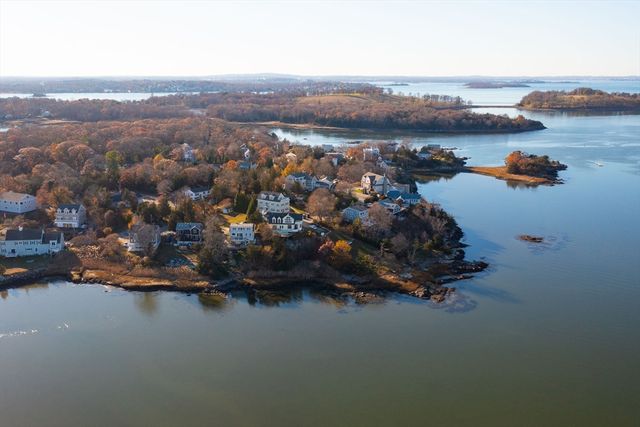 77 Salisbury Street, Hull, MA 02045