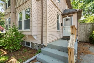 77 Wildwood Ave 2, Newton, MA 02460